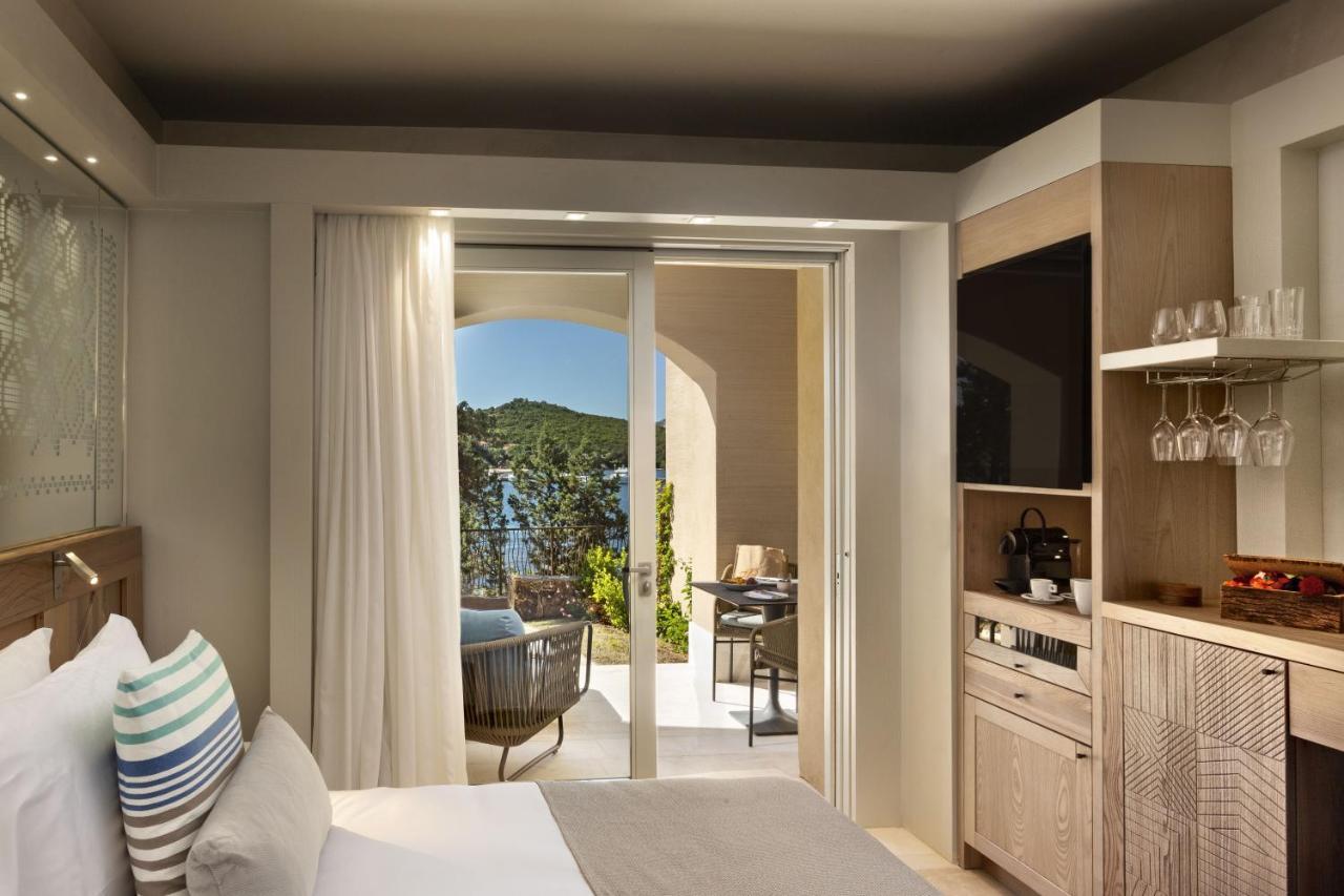 7Pines Resort Sardinia - A Destination By Hyatt Baja Sardinia Εξωτερικό φωτογραφία