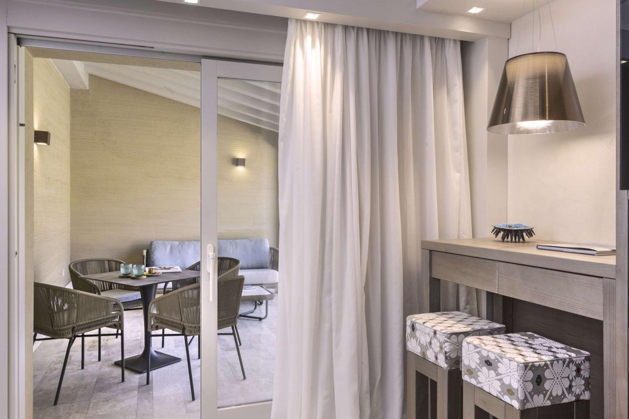 7Pines Resort Sardinia - A Destination By Hyatt Baja Sardinia Εξωτερικό φωτογραφία